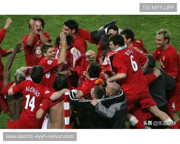 米兰欧冠对曼联的经典对抗 战术与球员的碰撞